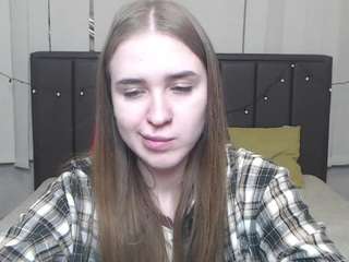 LauraHlot