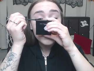 LauraHlot