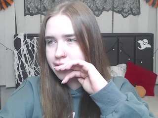 LauraHlot