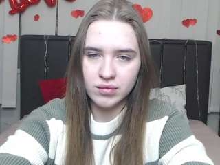 laurahlot Live Webcam on CamSoda