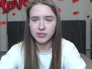 laurahlot Live Webcam on CamSoda