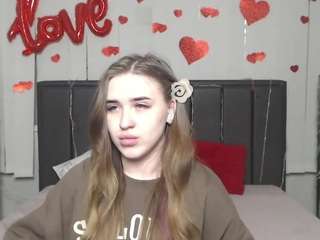 laurahlot Live Webcam on CamSoda