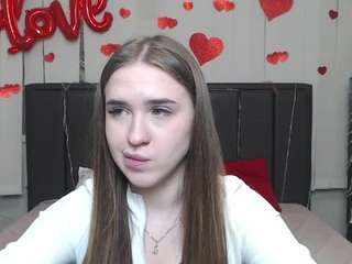 laurahlot live cam profile