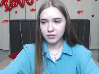 laurahlot live cam profile