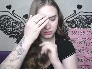 laurahlot Live Webcam on CamSoda