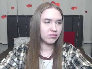 LauraHlot