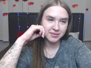 LauraHlot