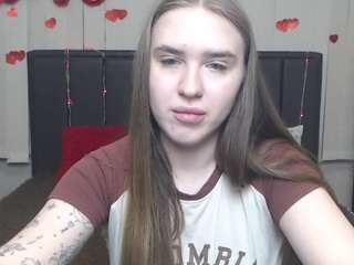 LauraHlot