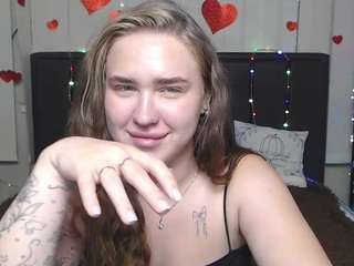 LauraHlot