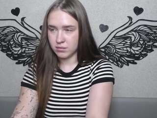 laurahlot live webcam show