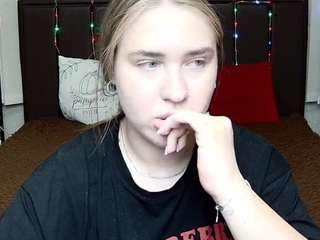 LauraHlot live webcam show