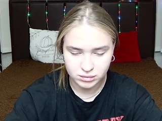 LauraHlot live webcam show