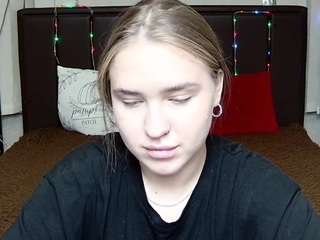 LauraHlot live webcam show