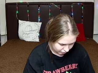 LauraHlot live webcam show