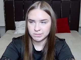 LauraHlot
