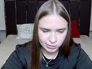 LauraHlot