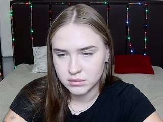 LauraHlot