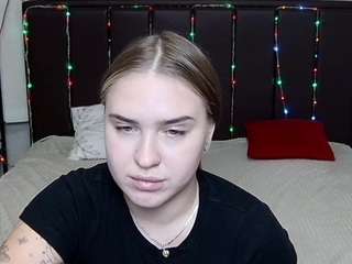 LauraHlot
