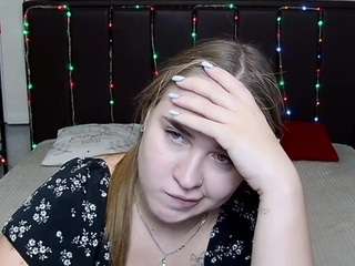LauraHlot