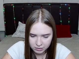 LauraHlot