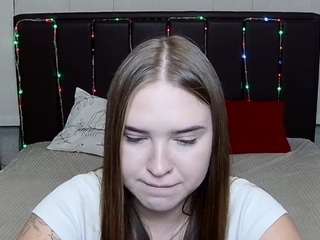 LauraHlot
