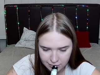 LauraHlot