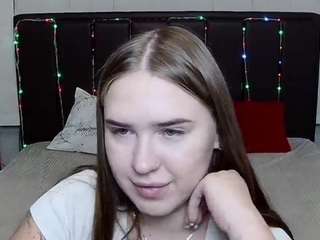 LauraHlot