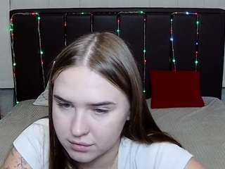 LauraHlot