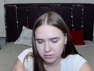 LauraHlot