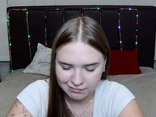 LauraHlot
