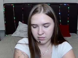 LauraHlot