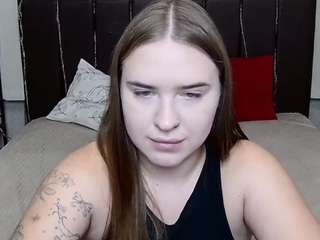 LauraHlot