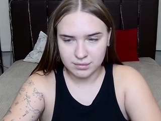 LauraHlot