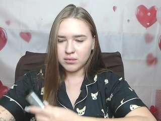 LauraHlot