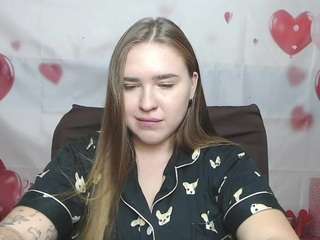 LauraHlot