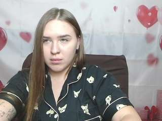 LauraHlot