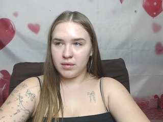 LauraHlot