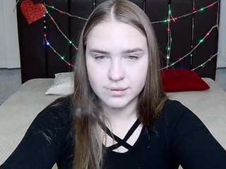 LauraHlot
