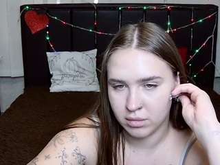 LauraHlot