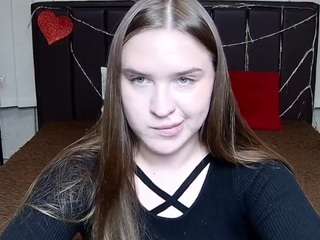 LauraHlot