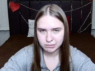 LauraHlot