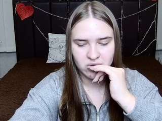 LauraHlot live cam preview