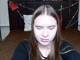LauraHlot live cam preview