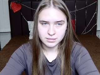 LauraHlot