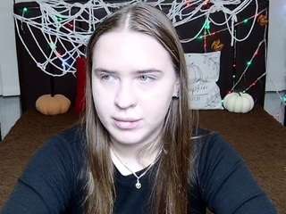 LauraHlot