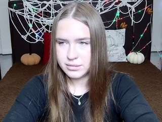 LauraHlot