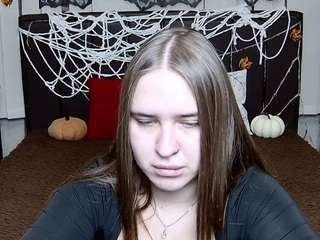 LauraHlot