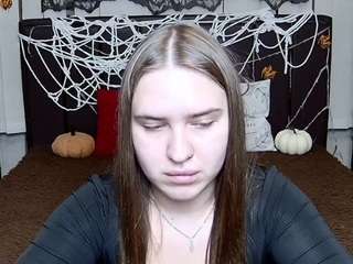 LauraHlot