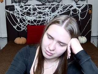 LauraHlot