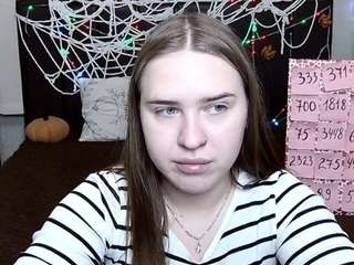 LauraHlot